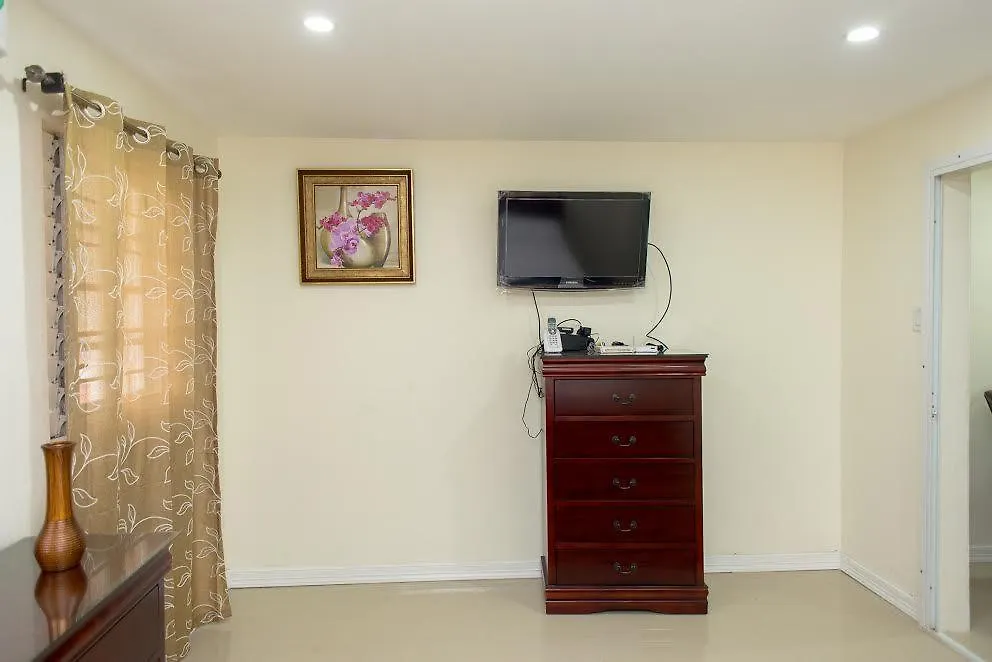 Oakland Apartment 킹스톤